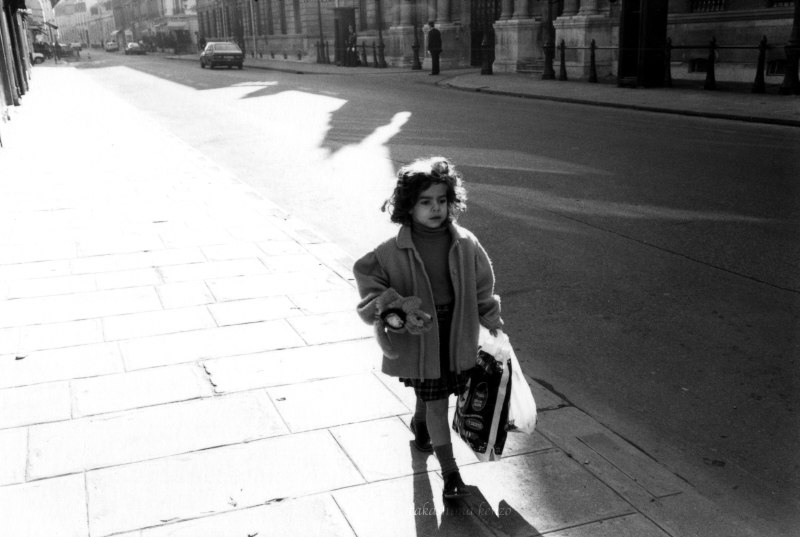 Enfants - Childrens - 子供たち
